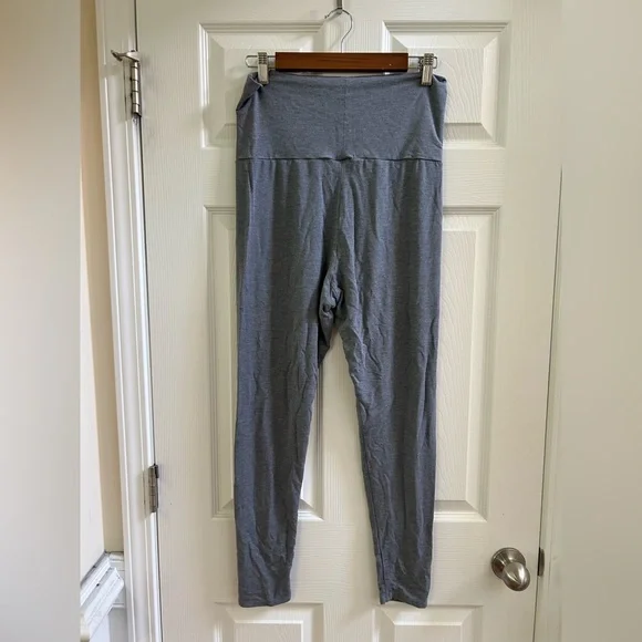 Hatch Maternity leggings bundle black and Gray Size L - Picture 6 of 8